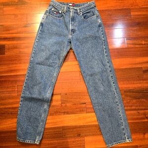 Tommy Hilfiger Men's Straight Jeans in Light Blue Denim